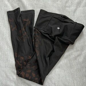 Lululemon black with leopard print legging. Size 6